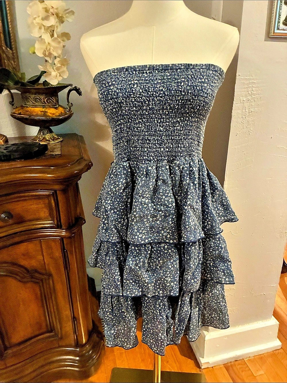 Old Navy Strapless Dress Blue & White Size Medium